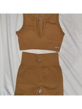 Camel Women's Orange and Tan Crop-top